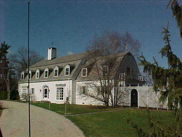 Building photograph for 225 SHARON ROAD